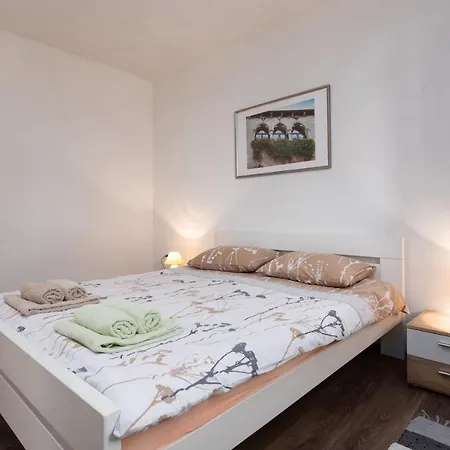 Oliva Apartmán *